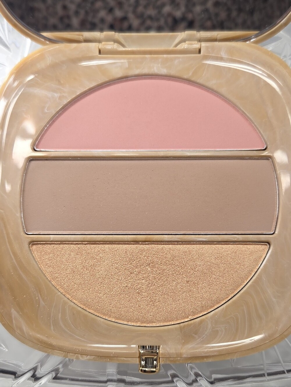 Marc Jacobs O!Mega x Three Café Marc Jacobs Tan-Tastic Glo! - Picture 6 of 6
